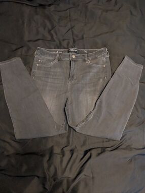 Liverpool High-Rise Skinny Jeans in Charcoal Gray